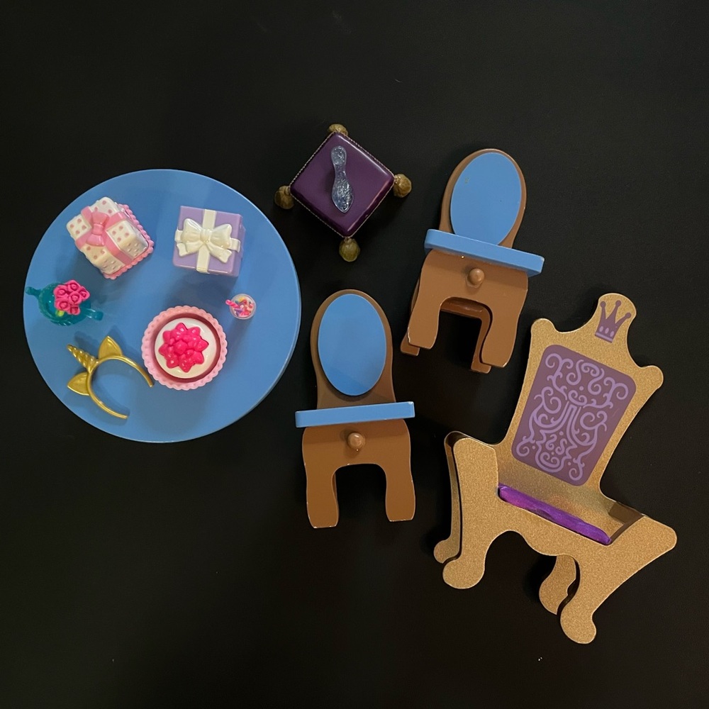 Royal Bday Barbie Set